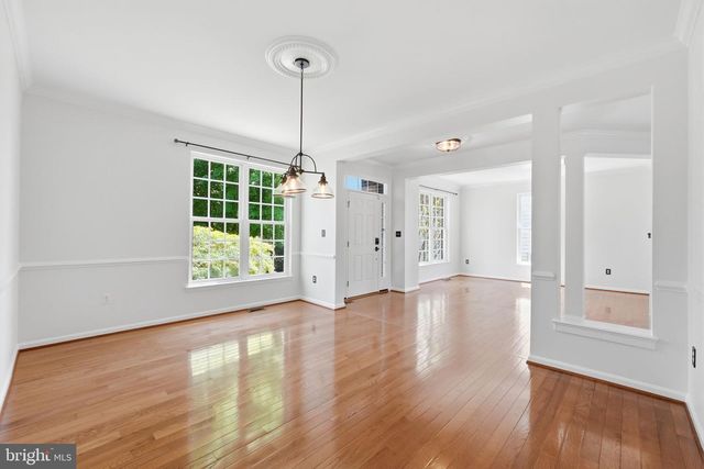 9038 MERLOT CT, Bristow, VA 20136
