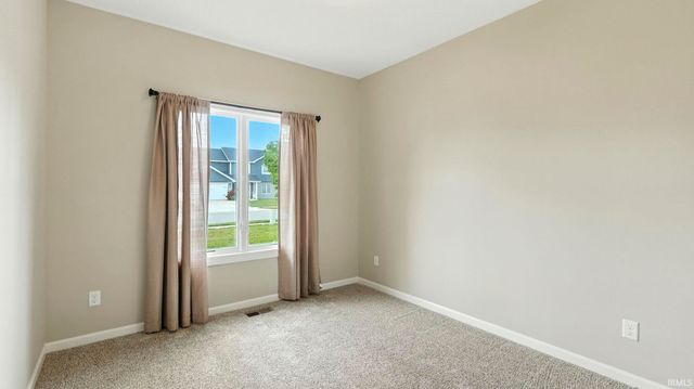 602 Pioneer Street, Garrett, IN 46738