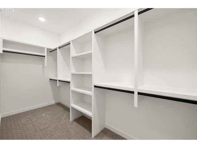 151 E AIREDALE Ave, La Center, WA 98629