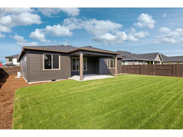 151 E AIREDALE Ave, La Center, WA 98629