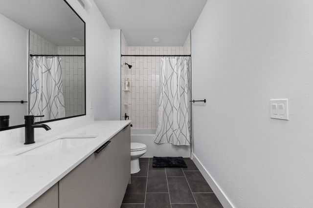 2500 Longview ST 405, Austin, TX 78705