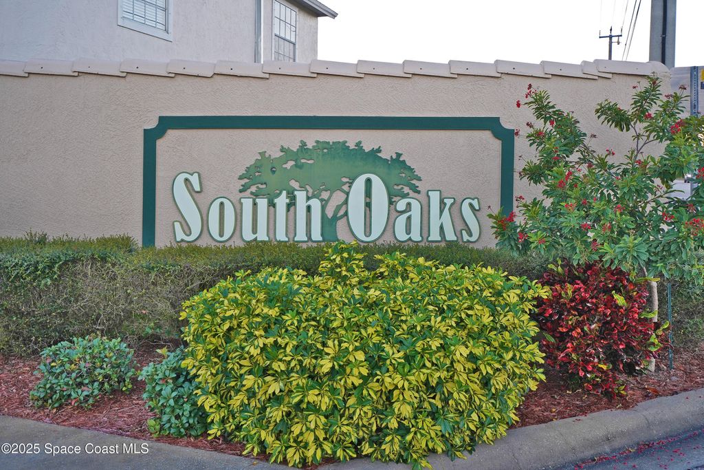 1004 S Fork Circle, Melbourne, FL 32901