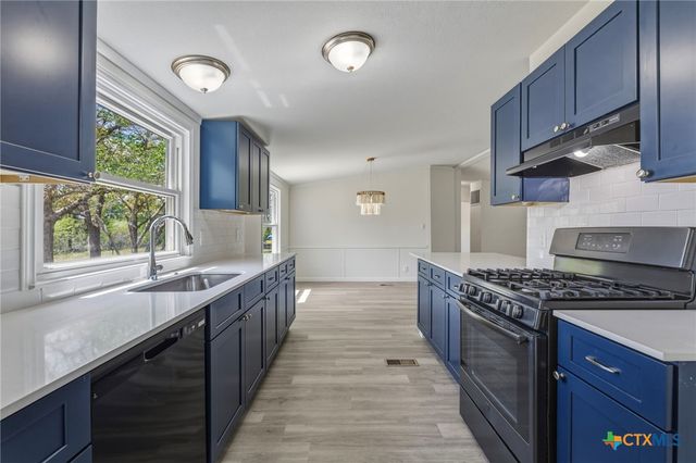 340 Red Hawk Drive, Dale, TX 78616
