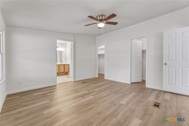 340 Red Hawk Drive, Dale, TX 78616