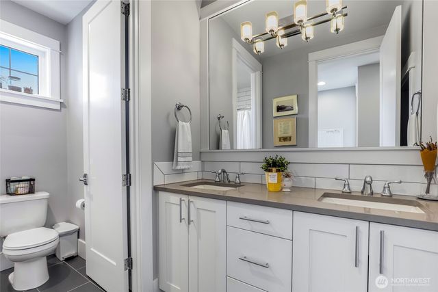 111 NE 63rd Street, Seattle, WA 98115