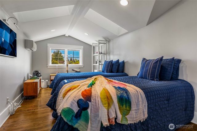 111 NE 63rd Street, Seattle, WA 98115