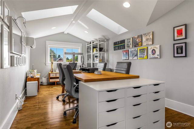 111 NE 63rd Street, Seattle, WA 98115