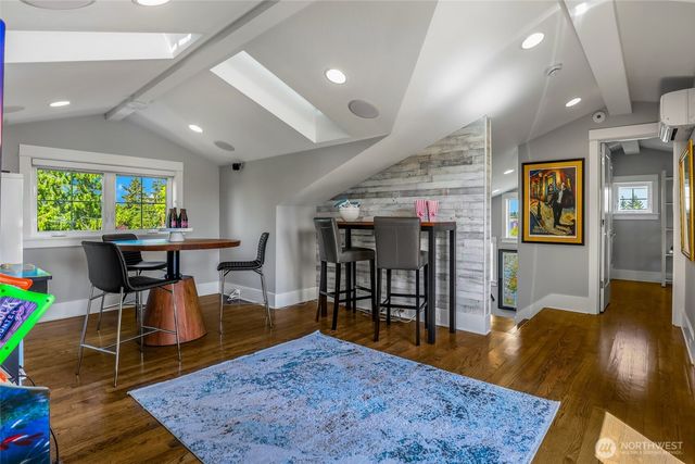 111 NE 63rd Street, Seattle, WA 98115