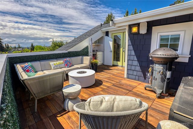 111 NE 63rd Street, Seattle, WA 98115