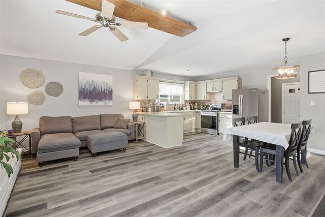 41942 Kentvale Drive, Clinton Township, MI 48038