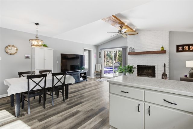 41942 Kentvale Drive, Clinton Township, MI 48038