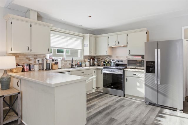 41942 Kentvale Drive, Clinton Township, MI 48038