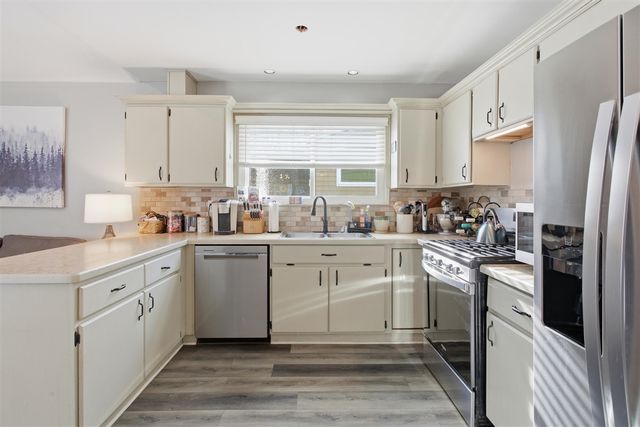 41942 Kentvale Drive, Clinton Township, MI 48038