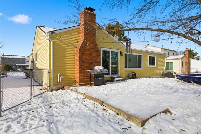 41942 Kentvale Drive, Clinton Township, MI 48038