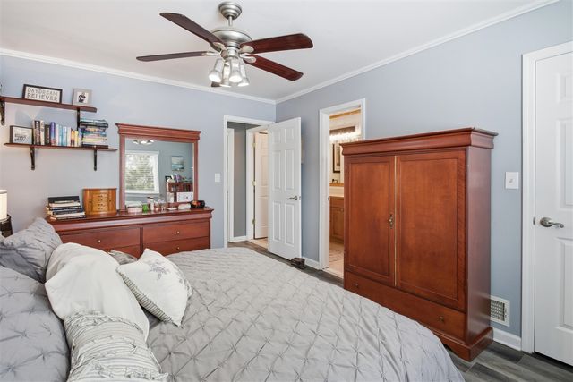 41942 Kentvale Drive, Clinton Township, MI 48038