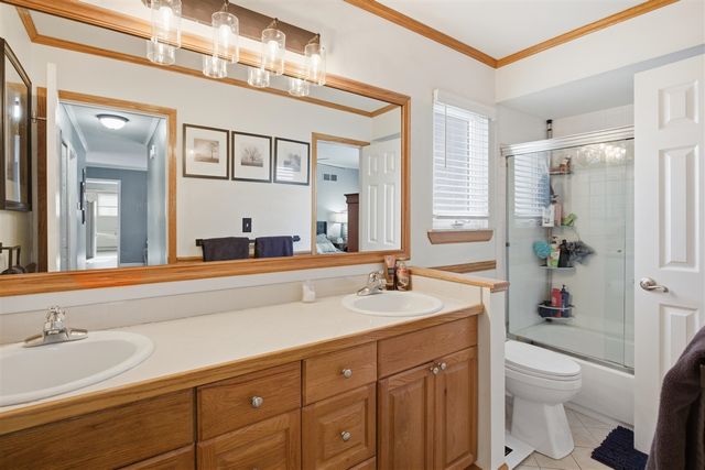 41942 Kentvale Drive, Clinton Township, MI 48038