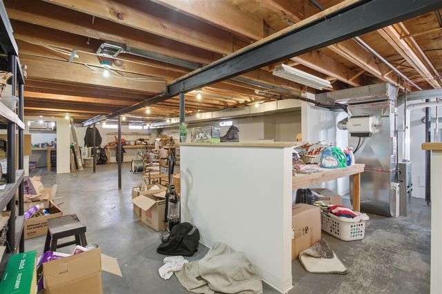 41942 Kentvale Drive, Clinton Township, MI 48038