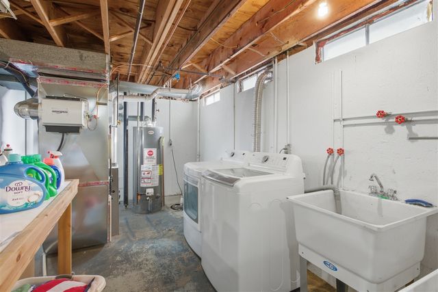 41942 Kentvale Drive, Clinton Township, MI 48038