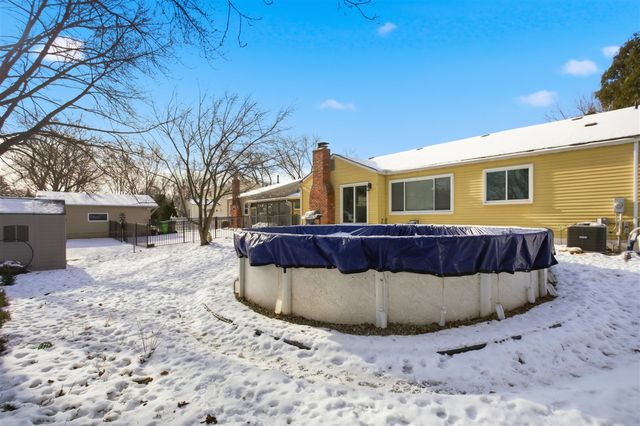 41942 Kentvale Drive, Clinton Township, MI 48038