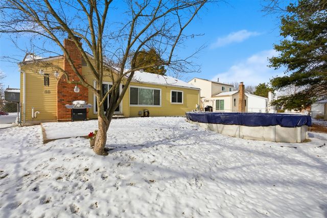 41942 Kentvale Drive, Clinton Township, MI 48038