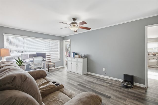 41942 Kentvale Drive, Clinton Township, MI 48038