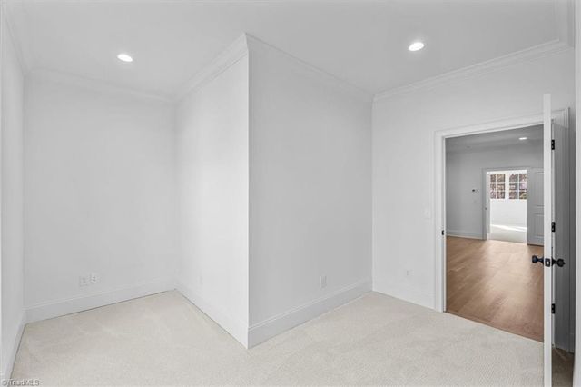 6391 Whitaker Trace, Oak Ridge, NC 27310