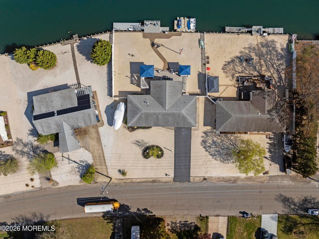 56 Atlantis Boulevard, Little Egg Harbor, NJ 08087