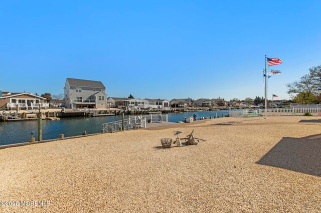 56 Atlantis Boulevard, Little Egg Harbor, NJ 08087