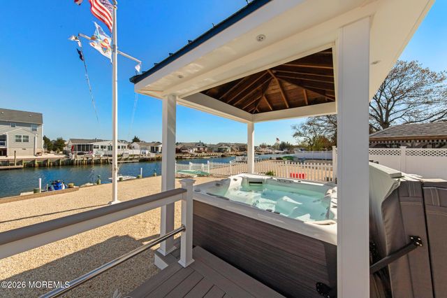 56 Atlantis Boulevard, Little Egg Harbor, NJ 08087