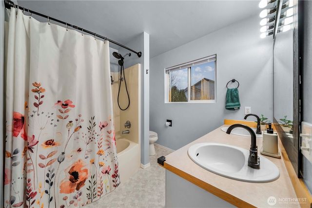 2018 62nd Street SE, Auburn, WA 98092