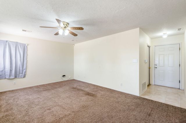 524 Medina Meadows Drive NE, Rio Rancho, NM 87144