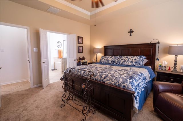 402 Heatherton Hill Drive, Rosenberg, TX 77469