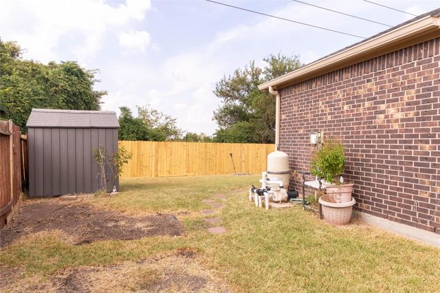402 Heatherton Hill Drive, Rosenberg, TX 77469