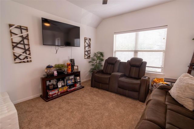 402 Heatherton Hill Drive, Rosenberg, TX 77469