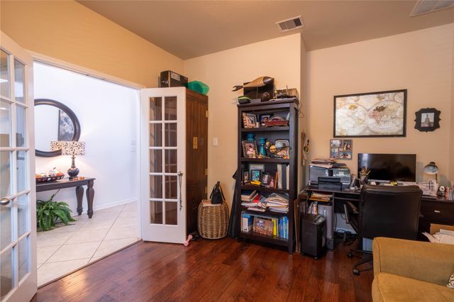 402 Heatherton Hill Drive, Rosenberg, TX 77469