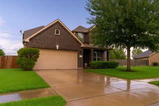 402 Heatherton Hill Drive, Rosenberg, TX 77469