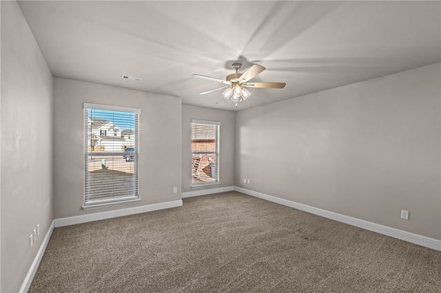 2201 Hay Meadows Street, Springdale, AR 72762