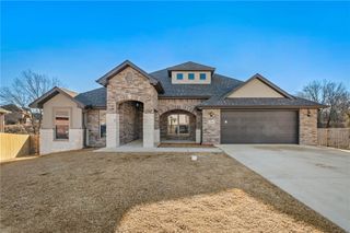 2201 Hay Meadows Street, Springdale, AR 72762