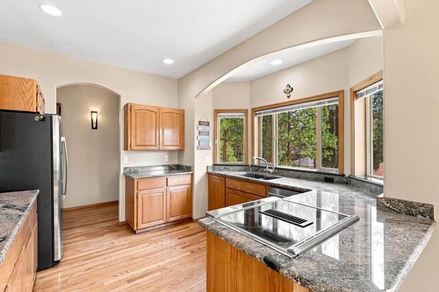 8103 E Elde Dr, Spokane, WA 99212