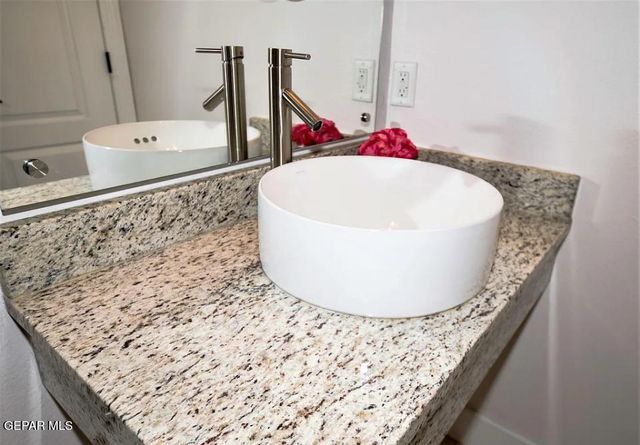 1297 Cypress Ridge Drive, El Paso, TX 79912