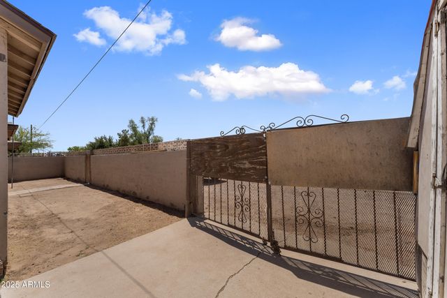 524 W 11TH Street 2, Casa Grande, AZ 85122