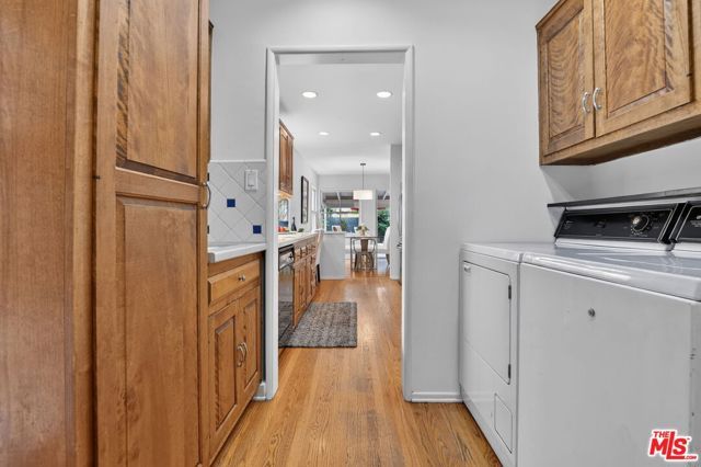 5844 Murietta Avenue, Los Angeles, CA 91401
