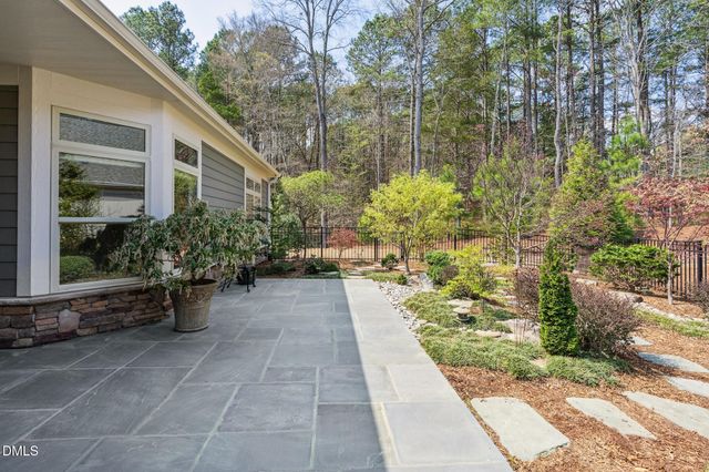 1443 Abbotsford Way, Cary, NC 27519