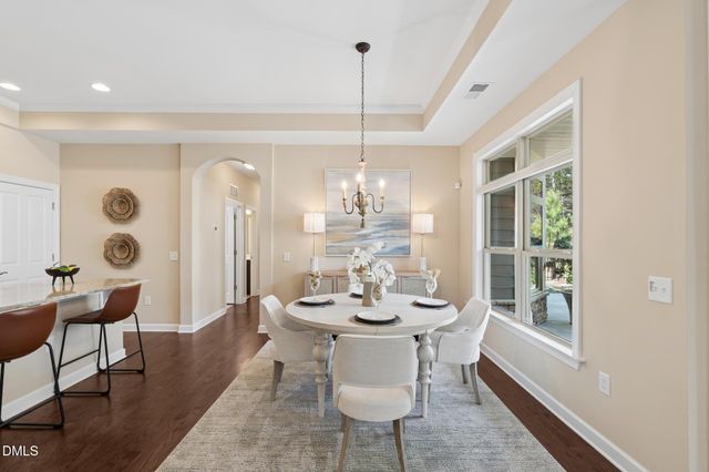 1443 Abbotsford Way, Cary, NC 27519