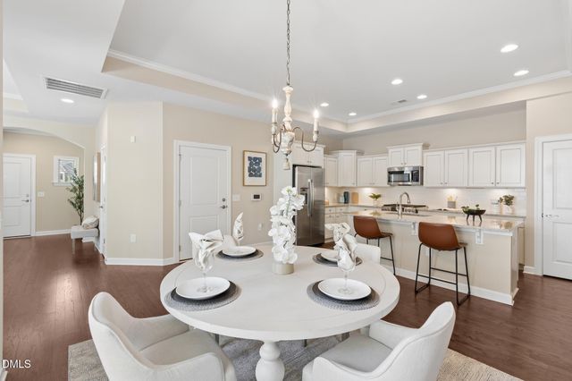 1443 Abbotsford Way, Cary, NC 27519