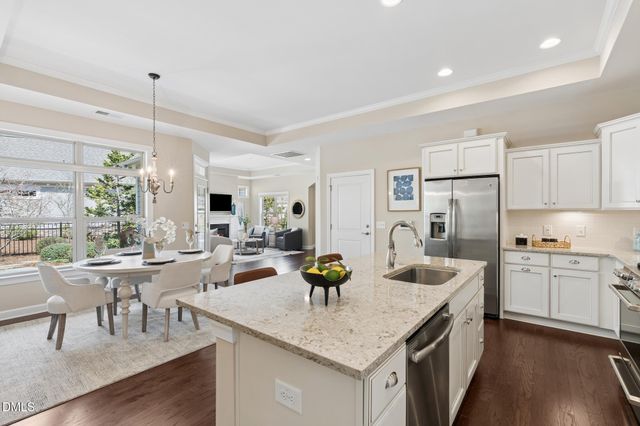 1443 Abbotsford Way, Cary, NC 27519