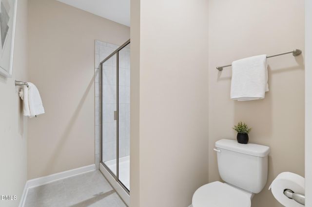 1443 Abbotsford Way, Cary, NC 27519