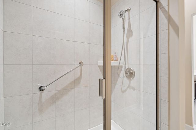 1443 Abbotsford Way, Cary, NC 27519