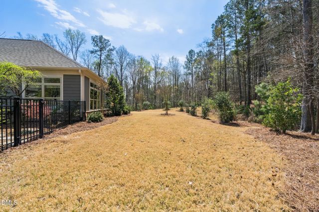 1443 Abbotsford Way, Cary, NC 27519