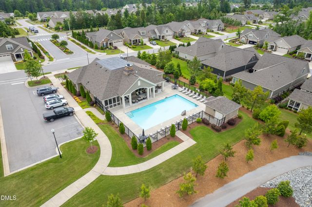 1443 Abbotsford Way, Cary, NC 27519